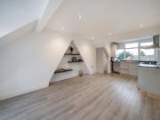 1 bed Upper Floor Flat to Let for rent in Orpington, Kent