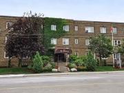 1 Bedroom 111 Oriole Parkway