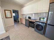 1 bedroom, 1 bathroom, second floor.