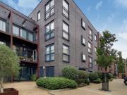 1 Bedroom Apartment Barnet Greater London 97087771
