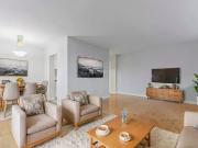 1 Bedroom Apartment Burlington ON LS90924365