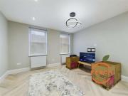 1 Bedroom Apartment Flat