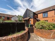 1 Bedroom Apartment Flat