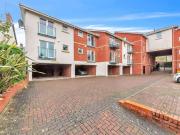 1 Bedroom Apartment Flat