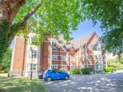 1 Bedroom Apartment Flat