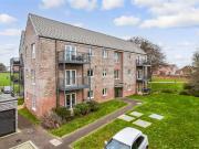 1 Bedroom Apartment Flat