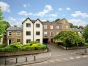 1 Bedroom Apartment Flat