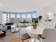 1 Bedroom Apartment Flat