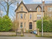 1 Bedroom Apartment Flat