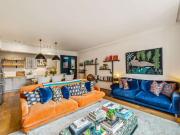 1 Bedroom Flat 1 Bedroom Flat