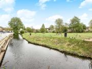 1 Bedroom Apartment Flat