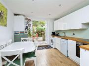 1 Bedroom Apartment Flat