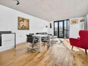 1 Bedroom Apartment Flat