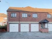 1 Bedroom Apartment Flat