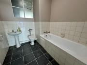 1 Bedroom Apartment / Flat For Sale in Bedford Gardens