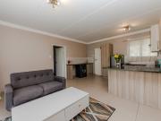1 Bedroom Apartment / Flat For Sale in Chartwell