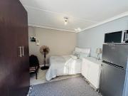 1 Bedroom Apartment / Flat To Rent in Beacon Bay