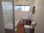 1 Bedroom Apartment / Flat To Rent in Beacon Bay