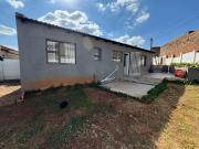 1 Bedroom Apartment / Flat To Rent in Bosmont