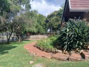 1 Bedroom Apartment / Flat To Rent in Lynnwood Glen