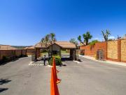 1 Bedroom Apartment / Flat To Rent in Olivedale