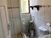 1 Bedroom Apartment / Flat To Rent in Savannah Country...