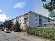 1 Bedroom Apartment for Rent at 241 Scott Ave,...