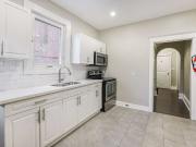 1 Bedroom Apartment for Rent at 24 Holton Ave S,...