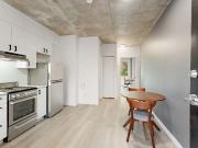 1 Bedroom Apartment for Rent at 3518 Rue Durocher #202,...