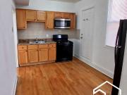1 Bedroom Apartment for Rent at 4808 W Barry Ave #2W,...