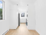 1 Bedroom Apartment for Rent at 6645 Avenue Fielding #9,...