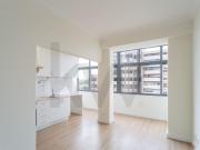 1 Bedroom Apartment for Rent in Av. do Brasil –...