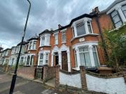 1 bedroom apartment for rent in Belgrave Road, london, E17