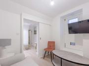 1 bedroom apartment for rent in Campden, London