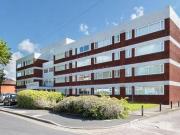1 bedroom apartment for rent in Carmel Court Holland...