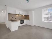 1 bedroom apartment for rent in Cathedral Road,...