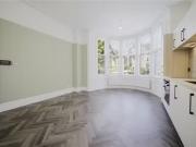 1 bedroom apartment for rent in Cathedral Road,... 1 bedroom apartment for rent in Cathedral Road,...