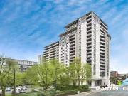 1 bedroom apartment for rent in Centenary Plaza,...