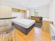 1 bedroom apartment for rent in Central Park Towers,...