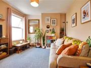 1 bedroom apartment for rent in Chessel Street,... 1 bedroom apartment for rent in Chessel Street,...