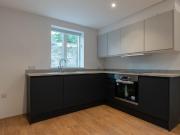 1 bedroom apartment for rent in Chesterton Road,...