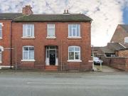 1 bedroom apartment for rent in Enderley Street...