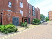 1 bedroom apartment for rent in Willougby Avenue,...
