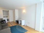 1 Bedroom Apartment For Rent In Hayes, Middlesex