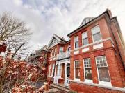 1 Bedroom Apartment For Rent In Hove