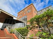 1 bedroom apartment for rent in Liongate House,...