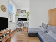 1 bedroom apartment for rent in Lower Clapton Road,...