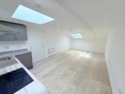 1 bedroom apartment for rent in Madeire Road, West Super...