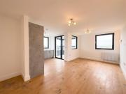 1 bedroom apartment for rent in Meadow House, Staines...