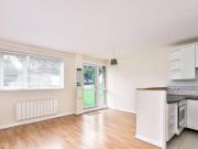 1 bedroom apartment for rent in Parkview House Eastbury...